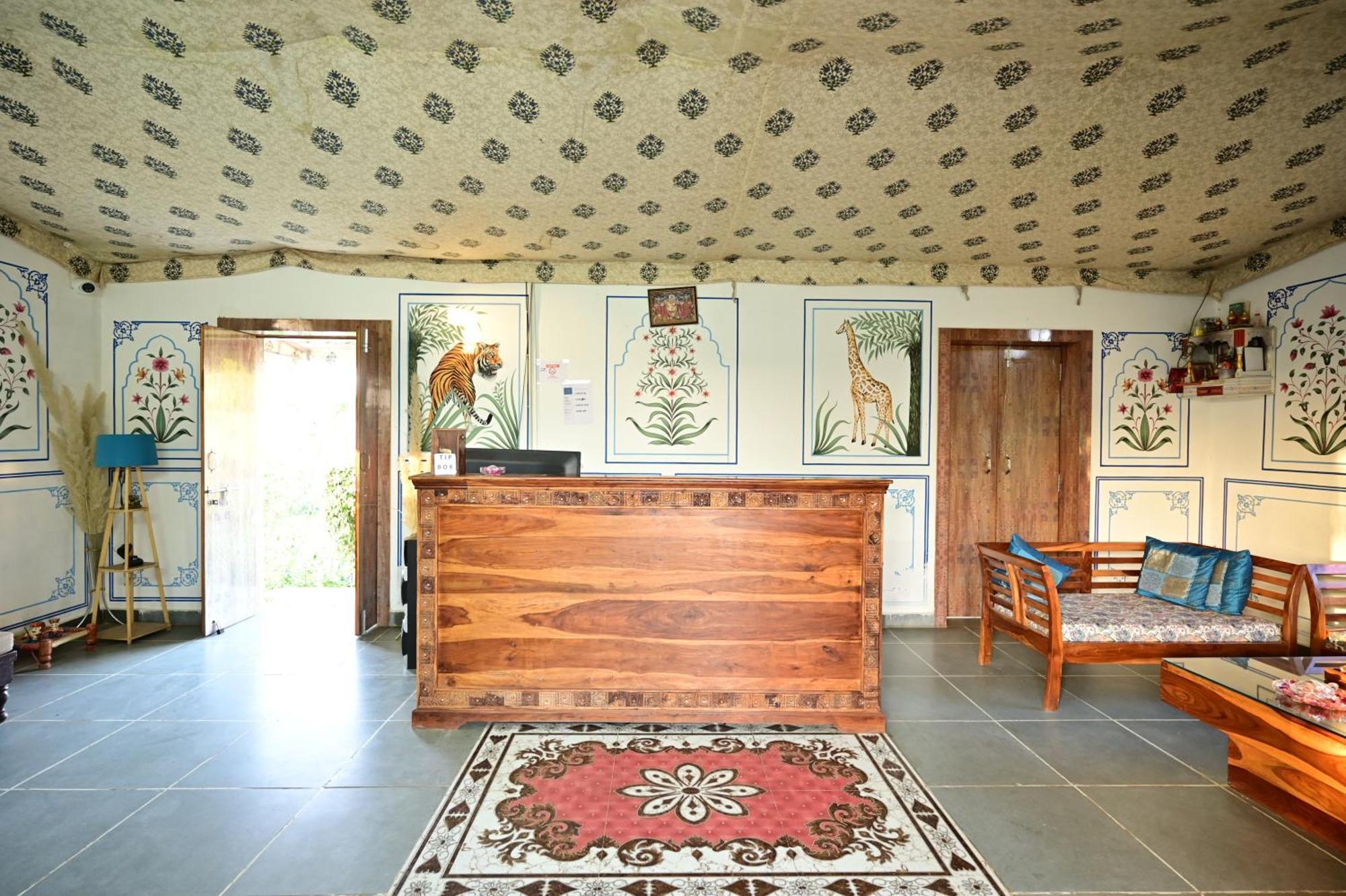 The Castle Crown - Hem Vilas Resort Ranthambhore Sawai Madhopur Exteriör bild
